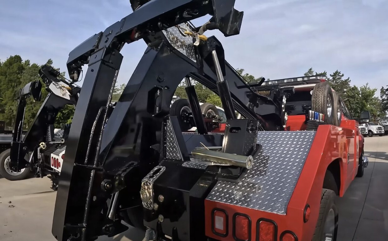 24/7 tow truck and recovery services in Union City, CA